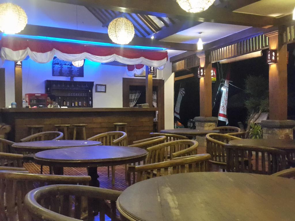 Coral Beach Pizza Cottages Джили Трауанган Екстериор снимка