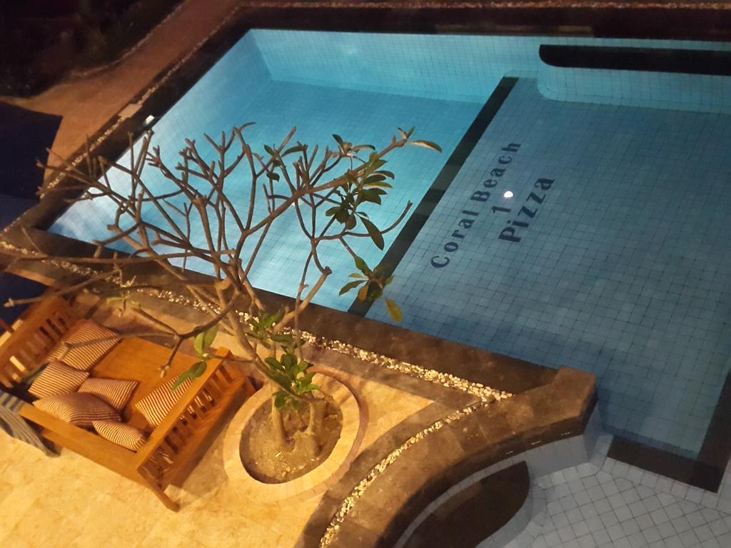 Coral Beach Pizza Cottages Джили Трауанган Екстериор снимка