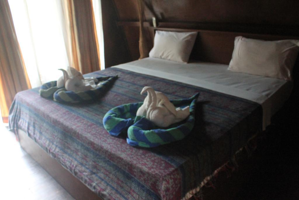 Coral Beach Pizza Cottages Джили Трауанган Екстериор снимка