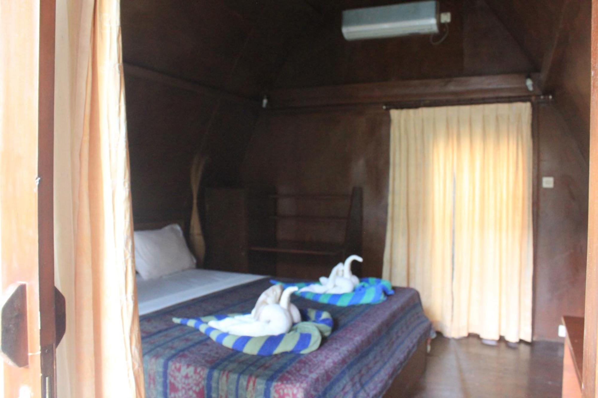 Coral Beach Pizza Cottages Джили Трауанган Екстериор снимка
