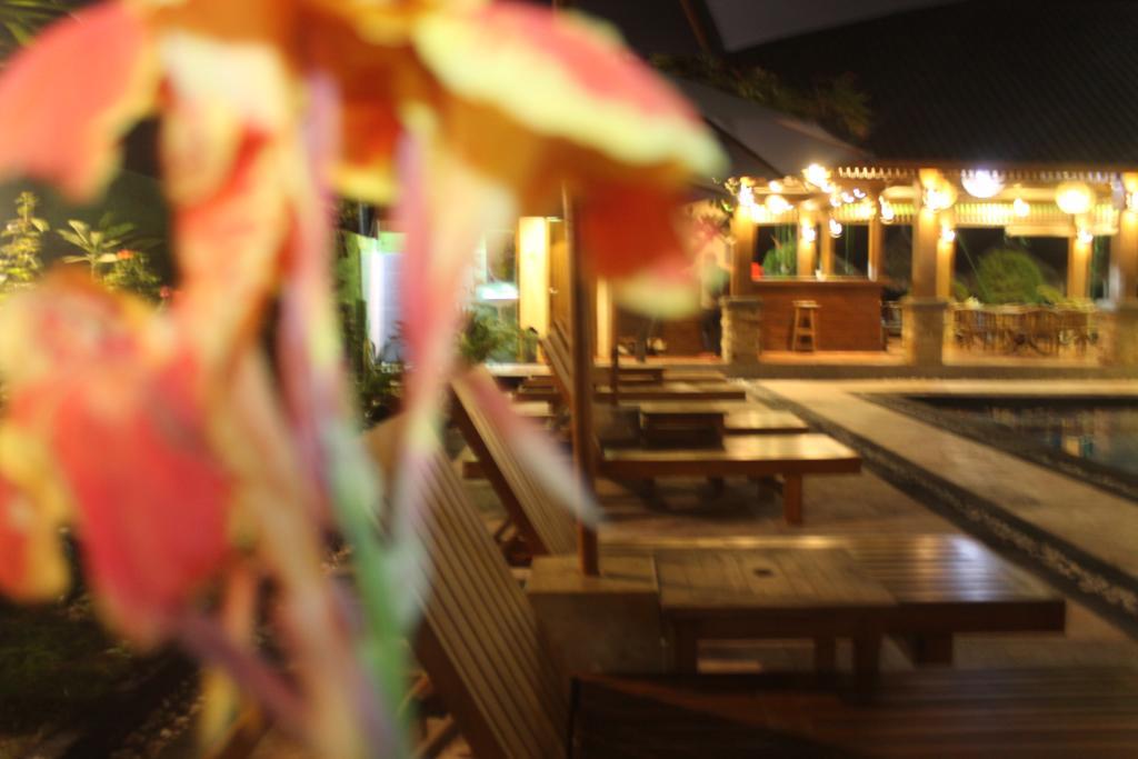 Coral Beach Pizza Cottages Джили Трауанган Екстериор снимка